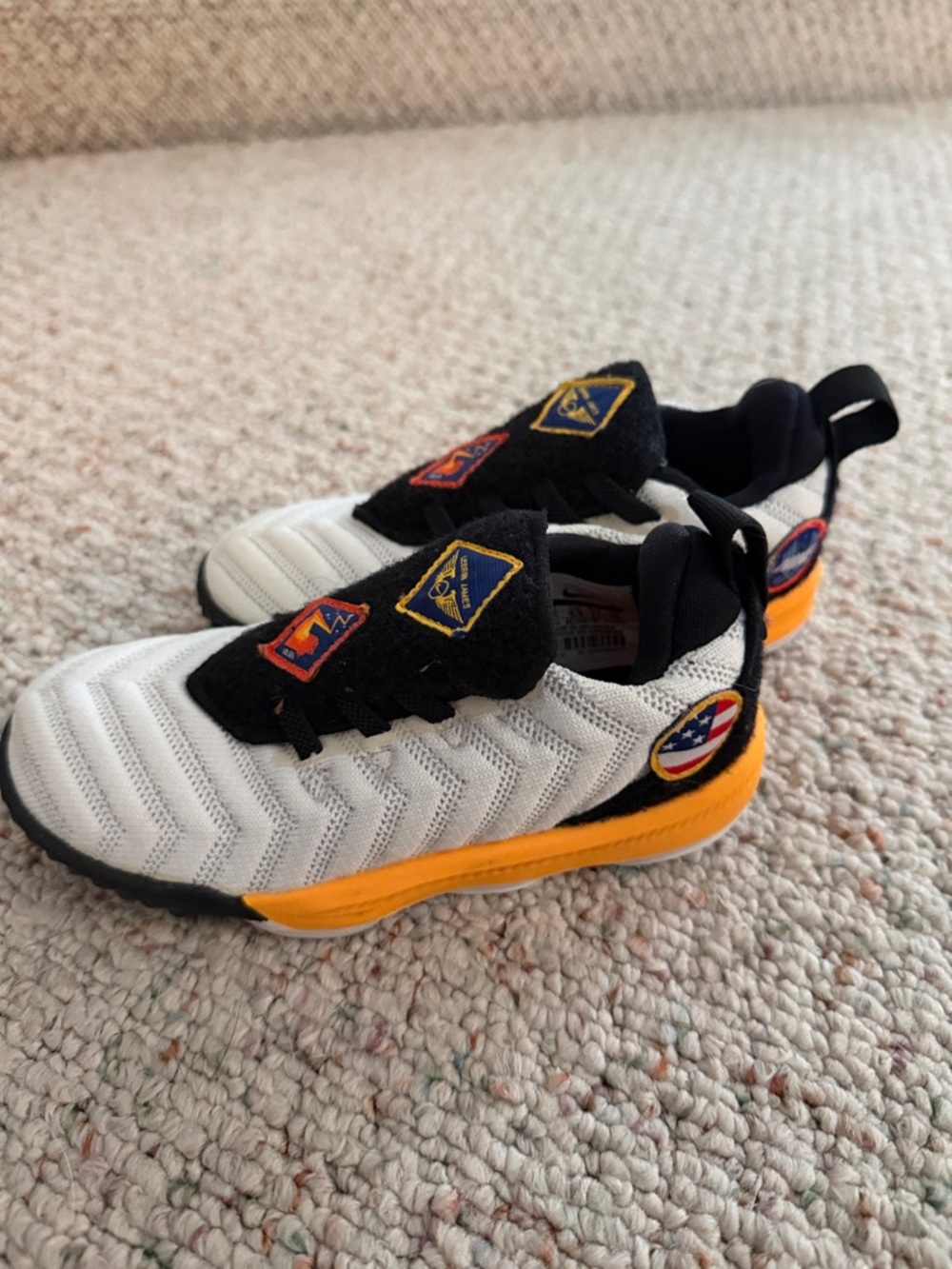 Nike LeBron 16 White and Yellow Kids Sneakers with Patch Accents